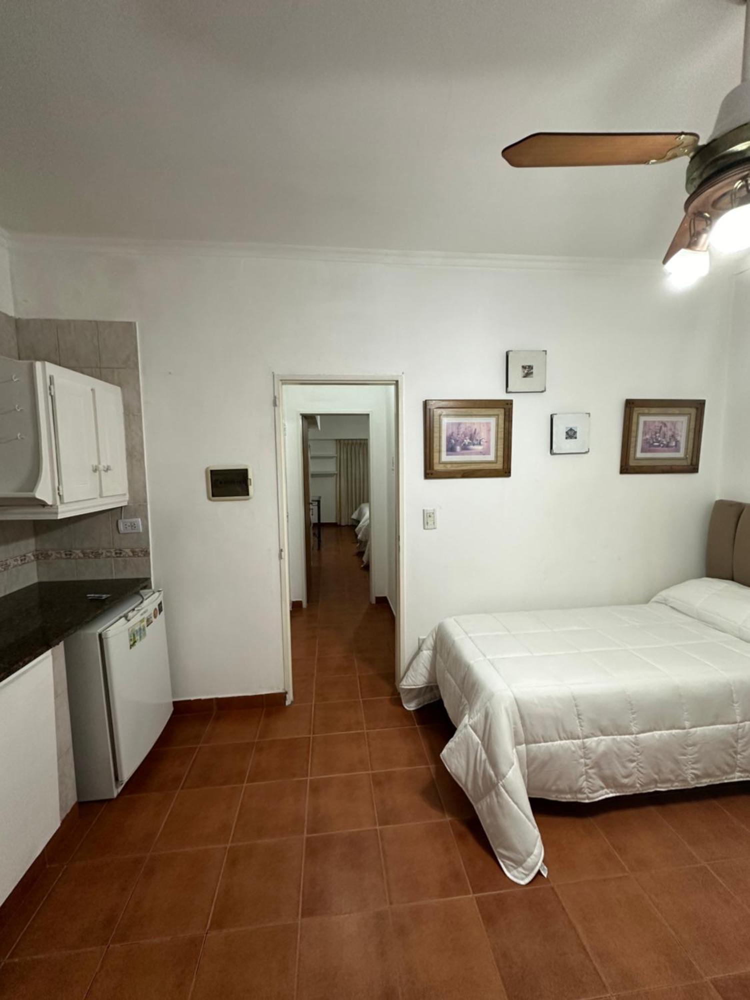 Lpr Express Eze Airport Hotell Monte Grande Exteriör bild